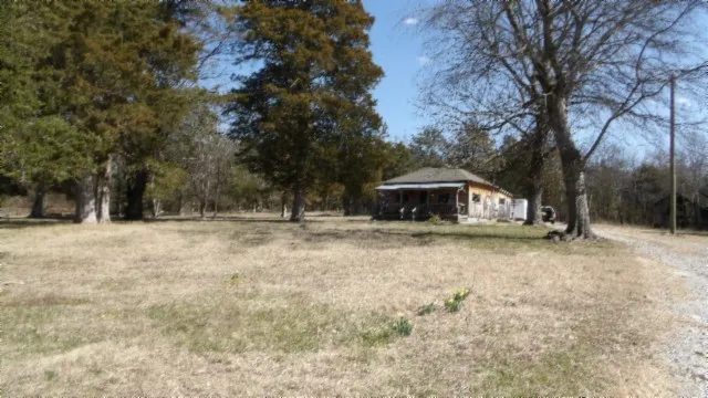 1586 Needmore Rd Old Hickory, TN 37138