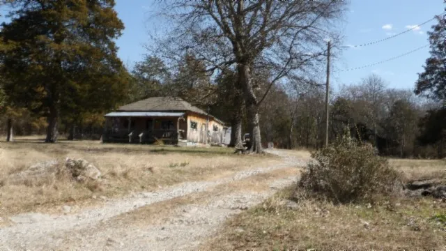 1586 Needmore Rd Old Hickory, TN 37138