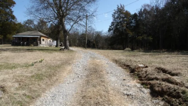 1586 Needmore Rd Old Hickory, TN 37138