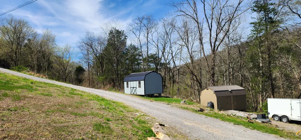 950 Chapman Hollow Rd Dowelltown, TN 37059