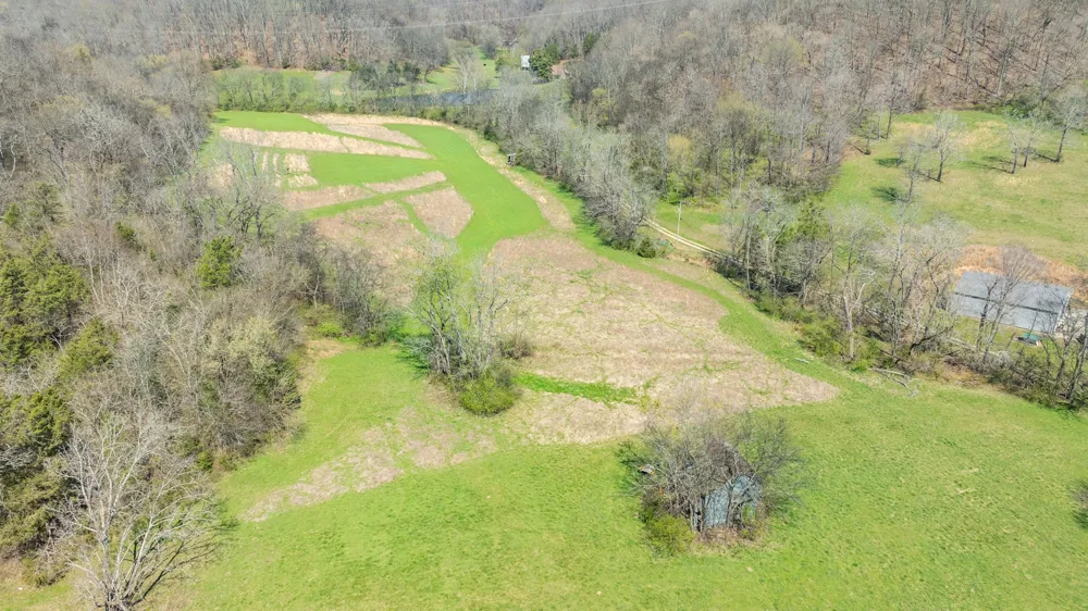 2739 Pickens Rd Lynnville, TN 38472