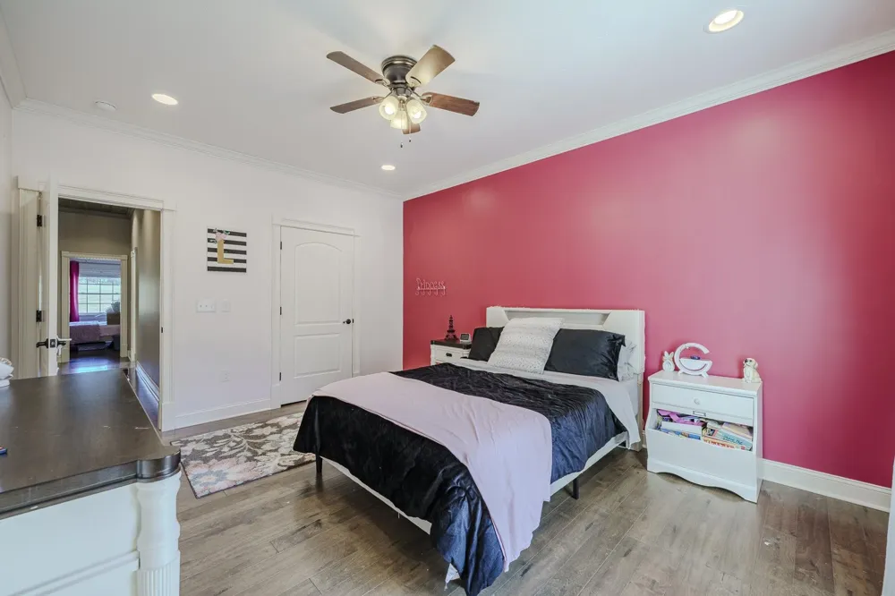 340 GRAND OAKS CV Savannah, TN 38372