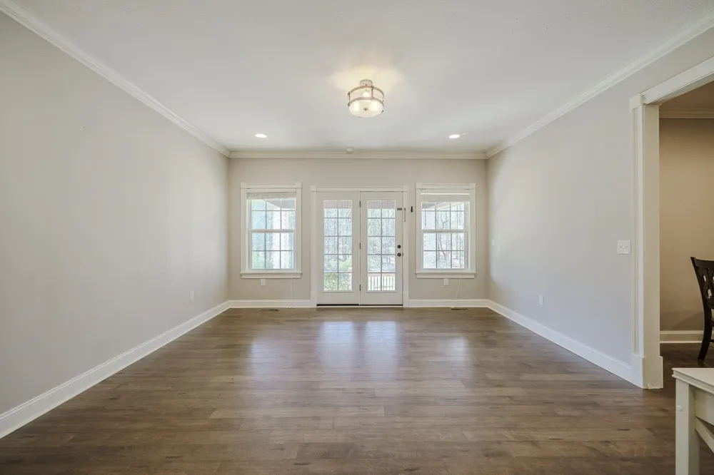 340 GRAND OAKS CV Savannah, TN 38372