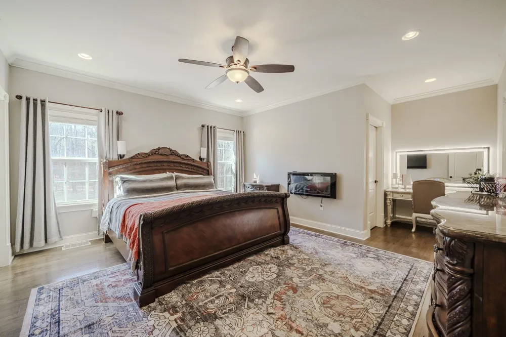340 GRAND OAKS CV Savannah, TN 38372