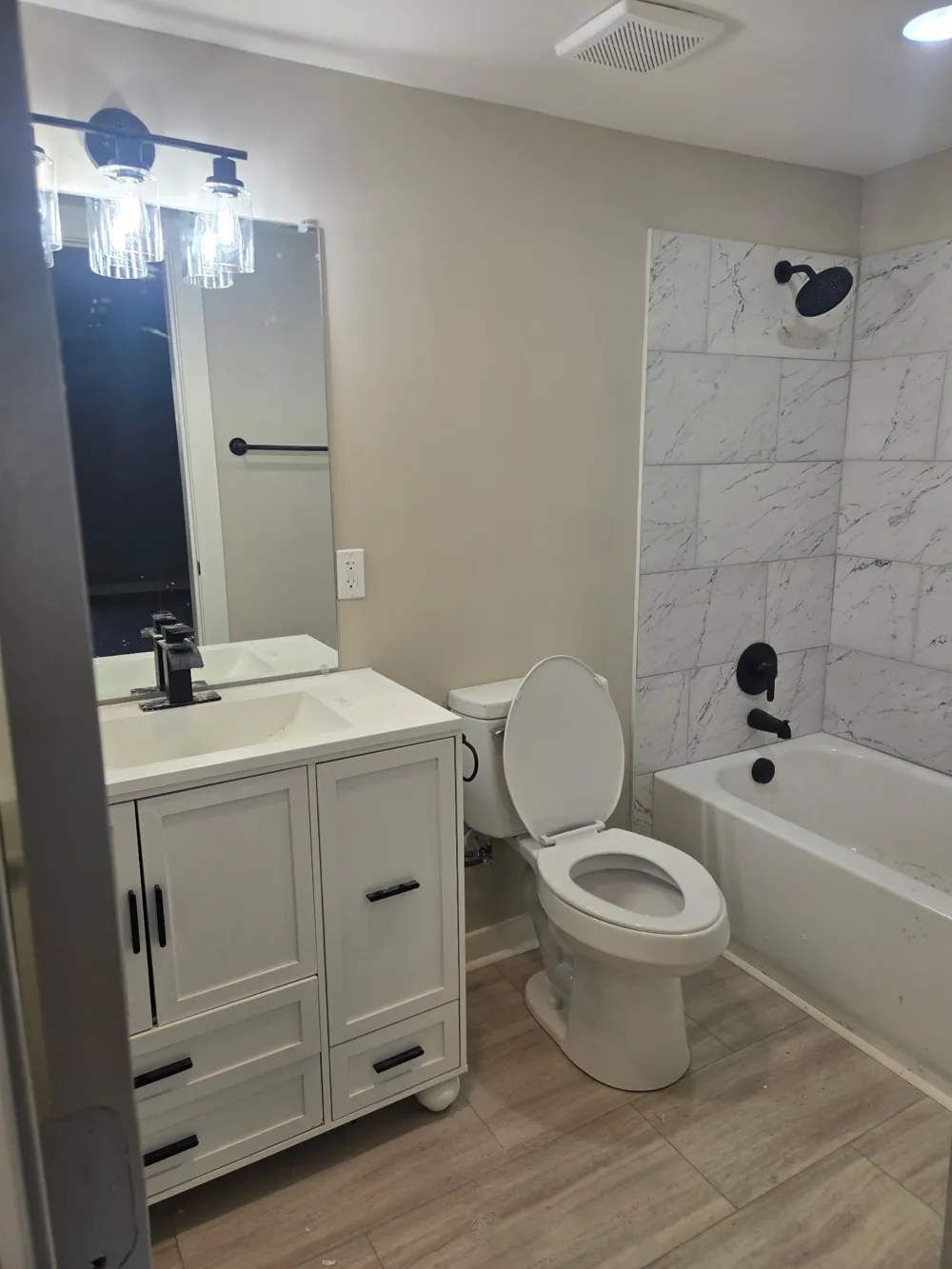 946 Clearview Rd Cottontown, TN 37048