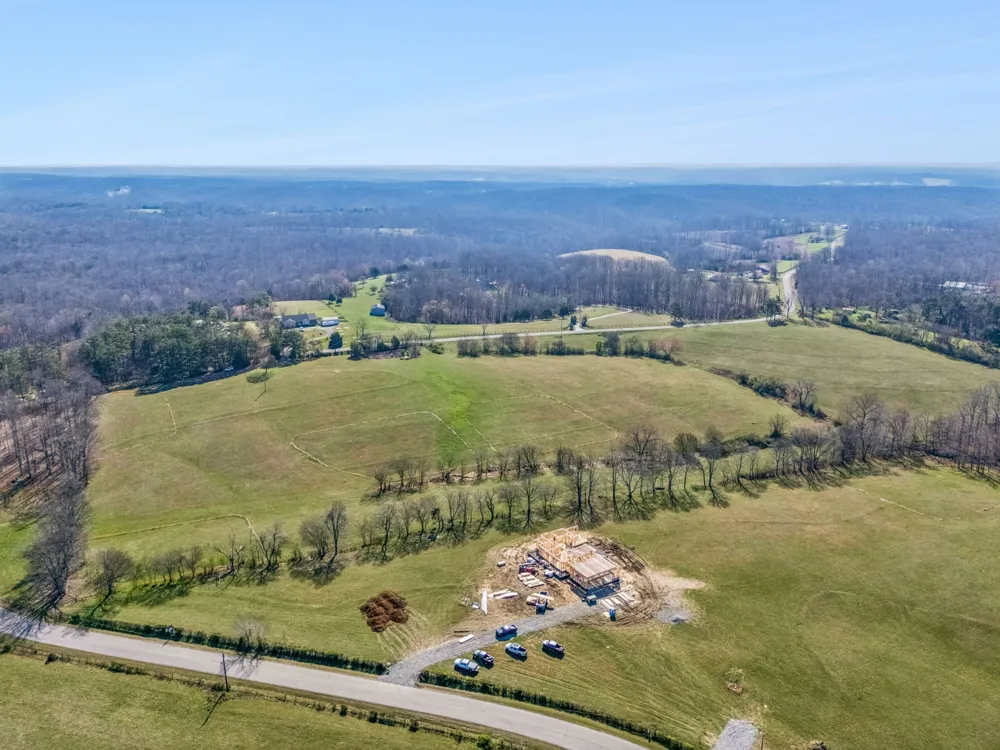 7795 W Lick Creek Rd Primm Springs, TN 38476