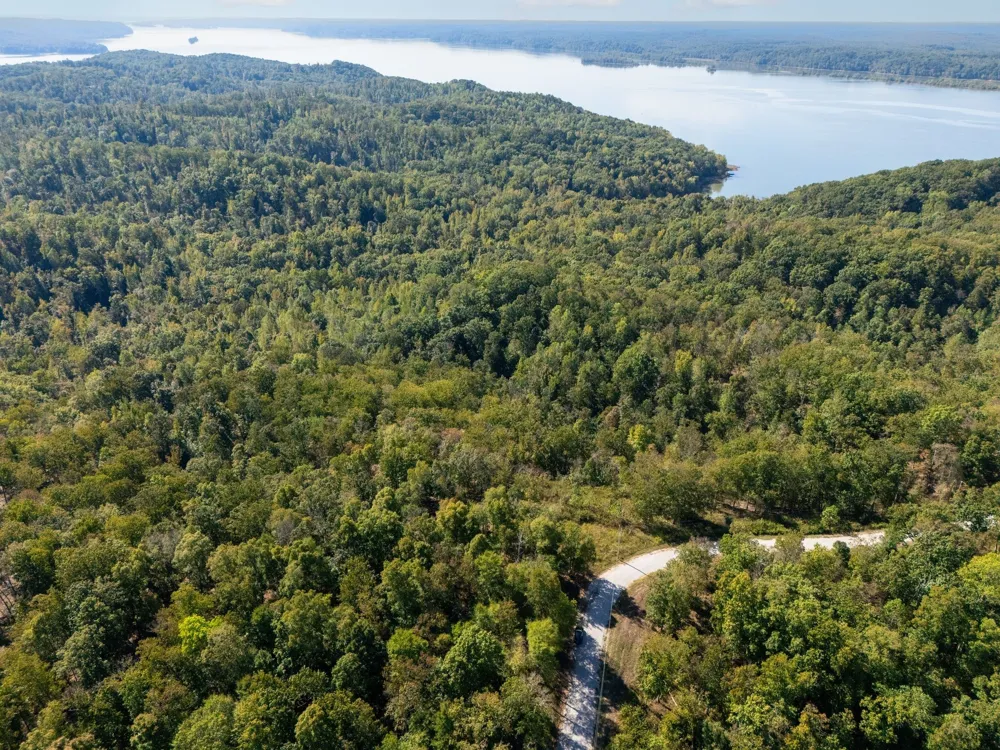 33 Vista Ridge Dr Stewart, TN 37175