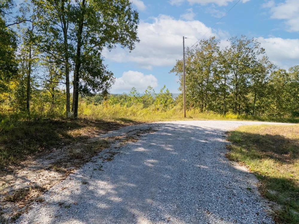 33 Vista Ridge Dr Stewart, TN 37175