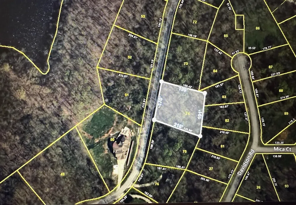 74 Williamson Cir Smithville, TN 37166