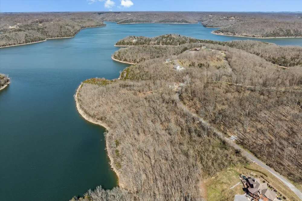 74 Williamson Cir Smithville, TN 37166
