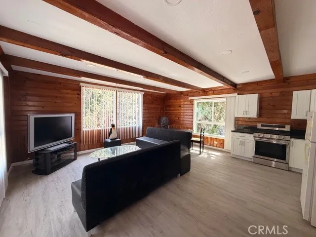 41266 Valley Of The Falls Forest Falls, CA 92339