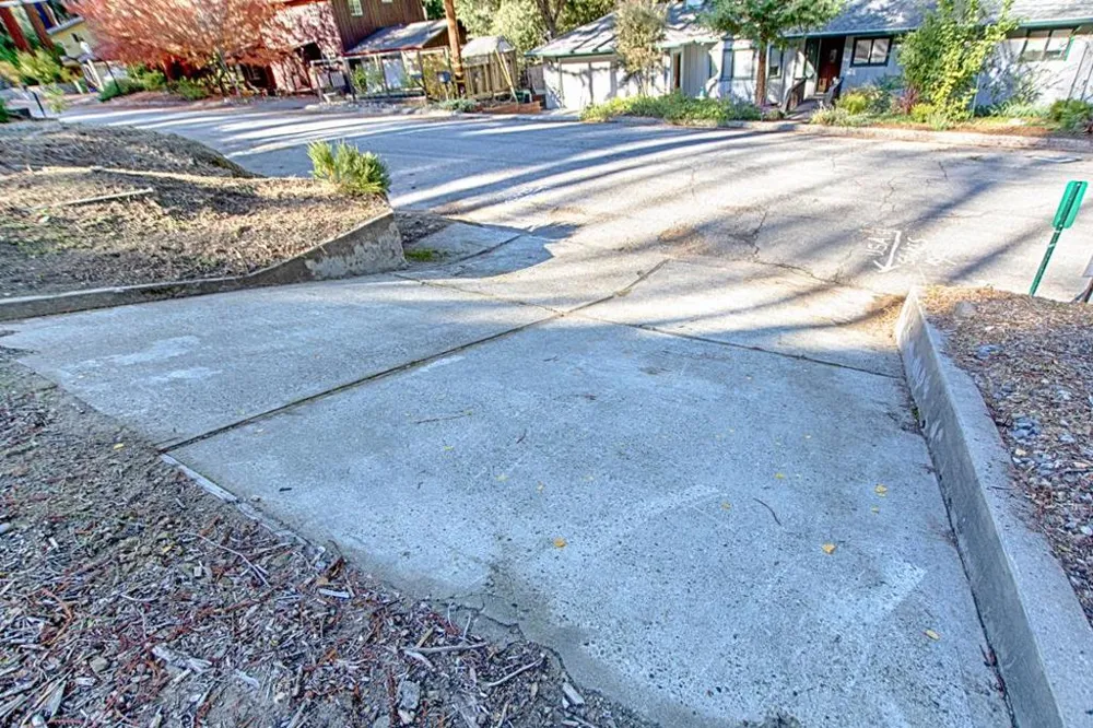 315 Lake Drive Boulder Creek, CA 95006