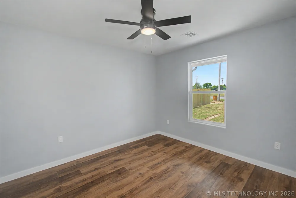 103 E Madden Avenue Braggs, OK 74423