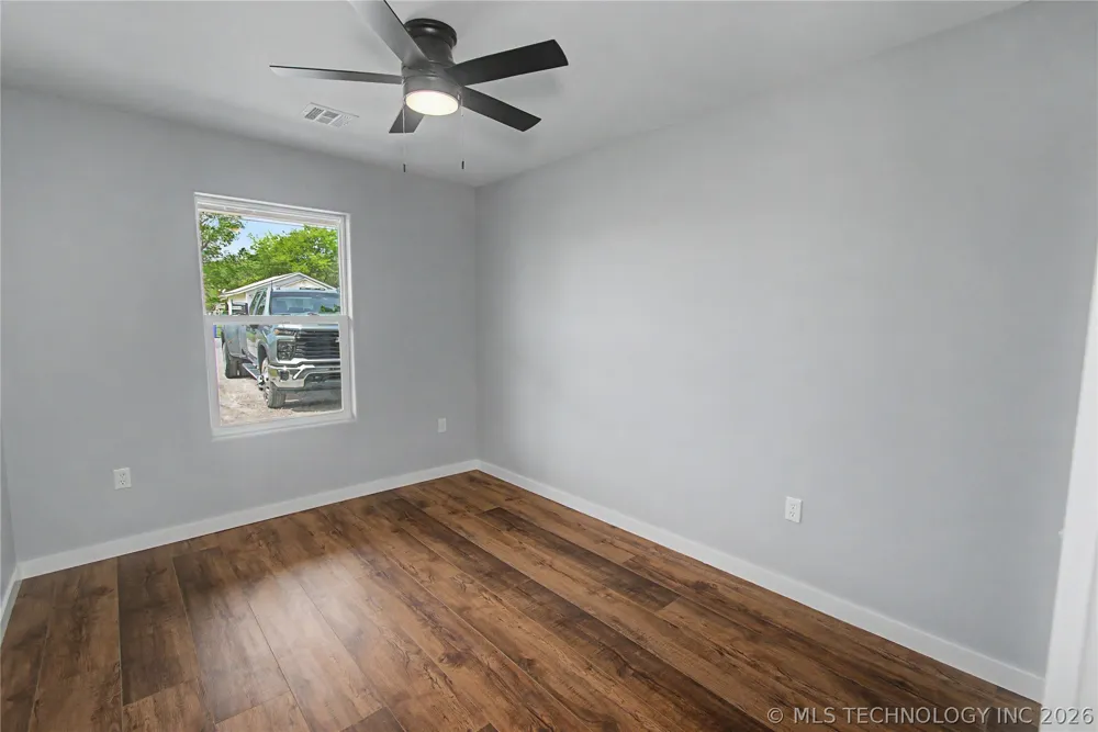 103 E Madden Avenue Braggs, OK 74423