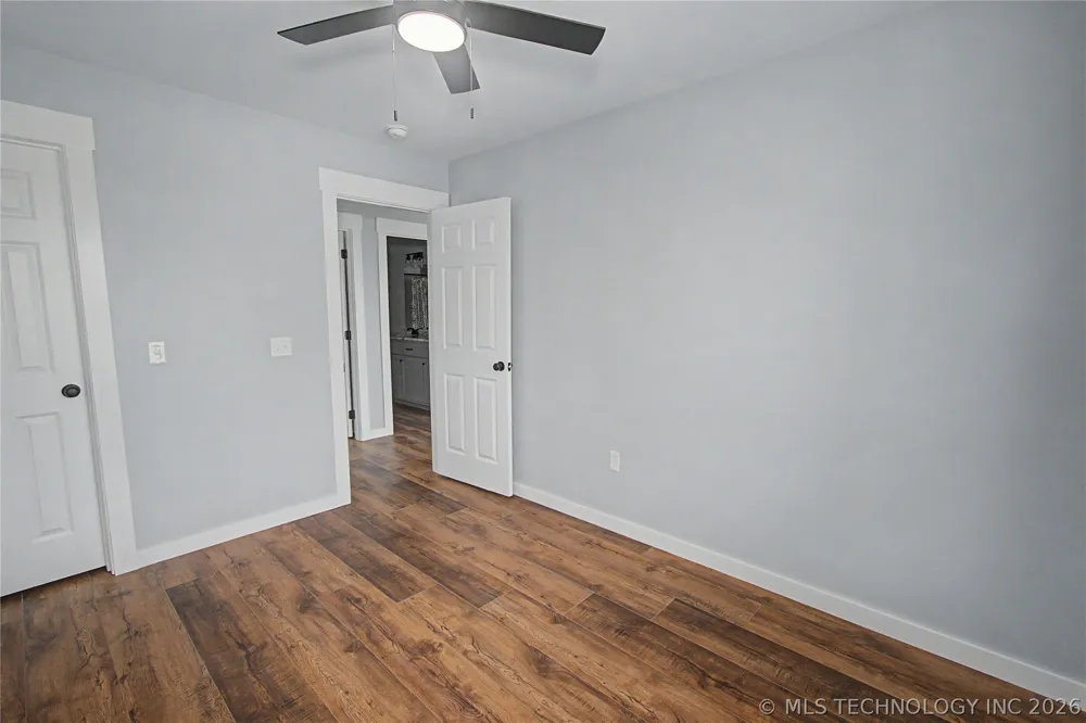 103 E Madden Avenue Braggs, OK 74423