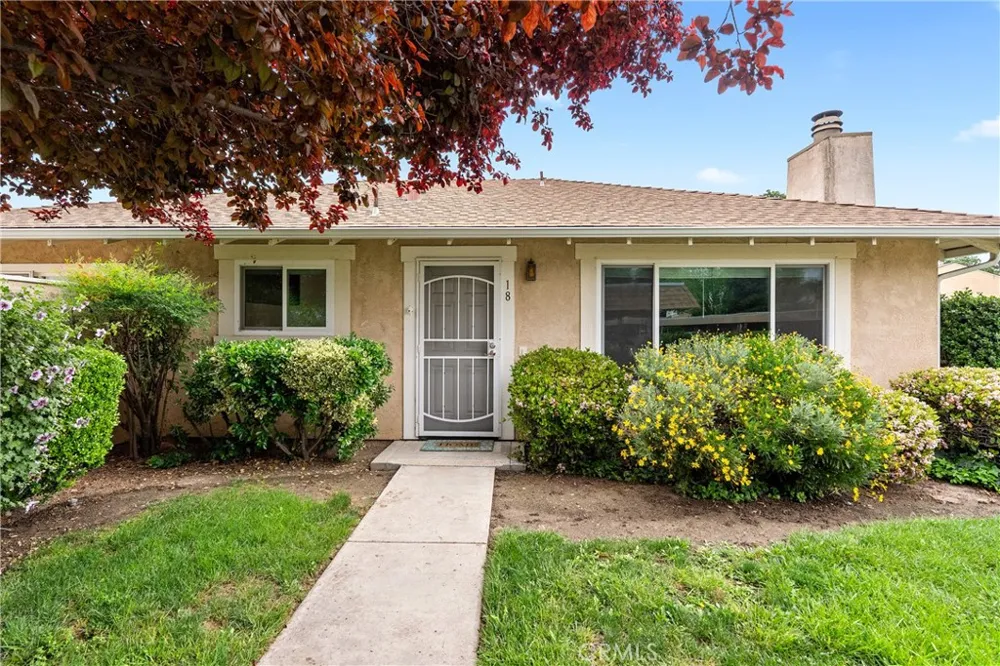 18 Flag Way Paso Robles, CA 93446
