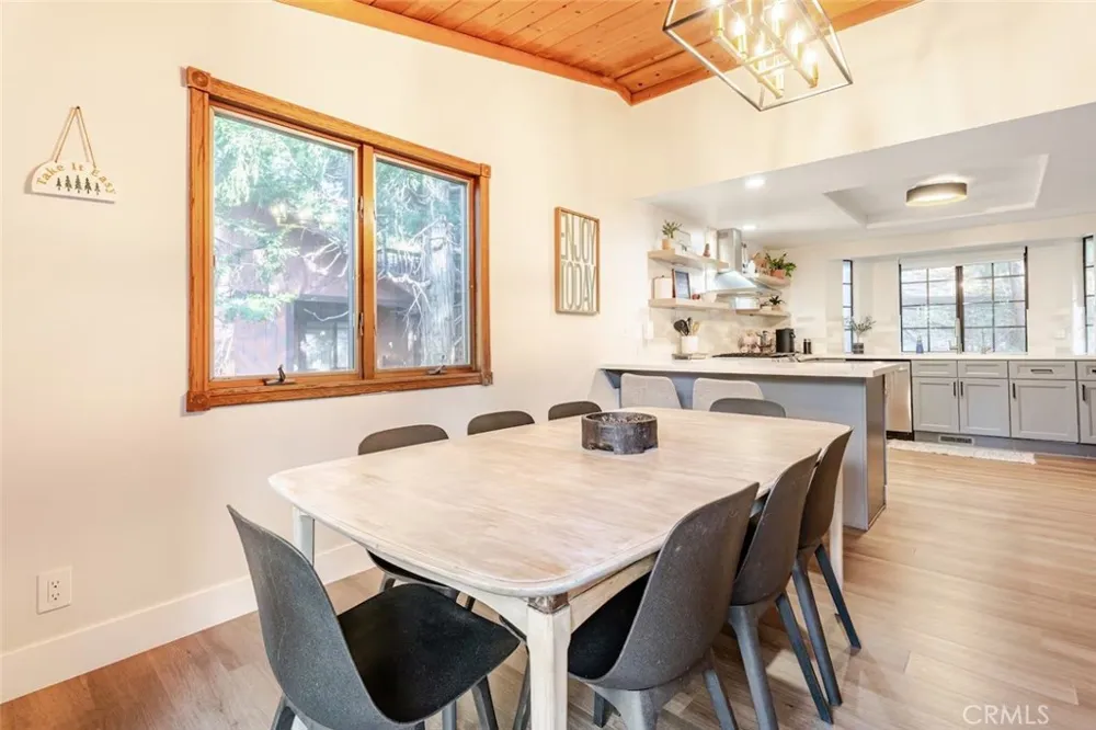 24656 Bernard Crestline, CA 92325