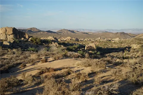 52588 Blackbrush Road