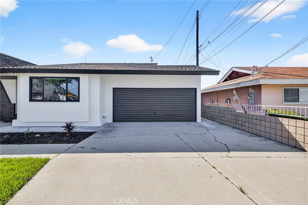 15529 Cornuta Bellflower, CA 90706