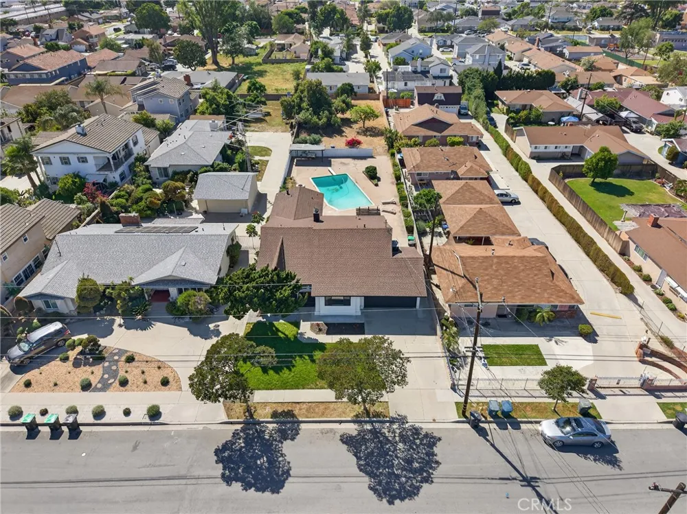 15529 Cornuta Bellflower, CA 90706