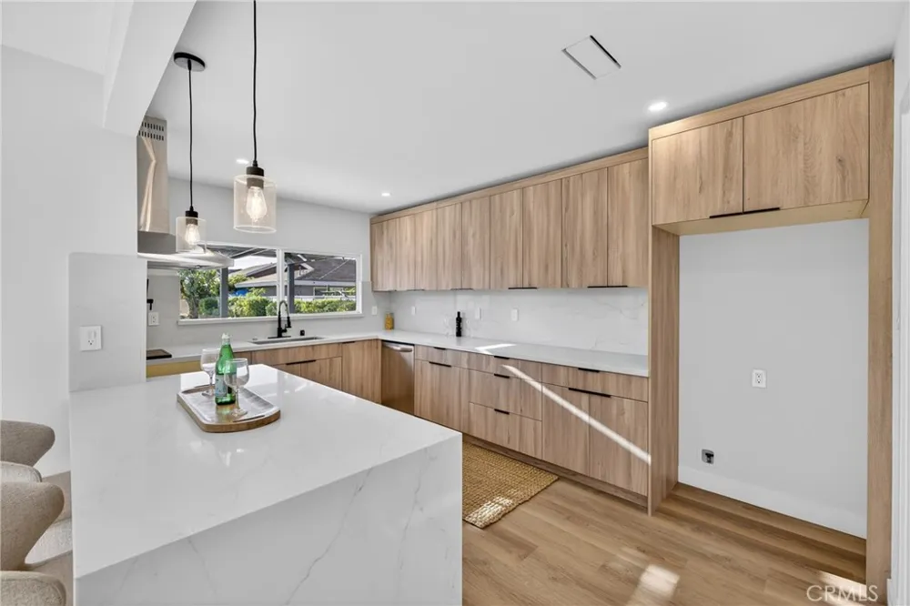 15529 Cornuta Bellflower, CA 90706