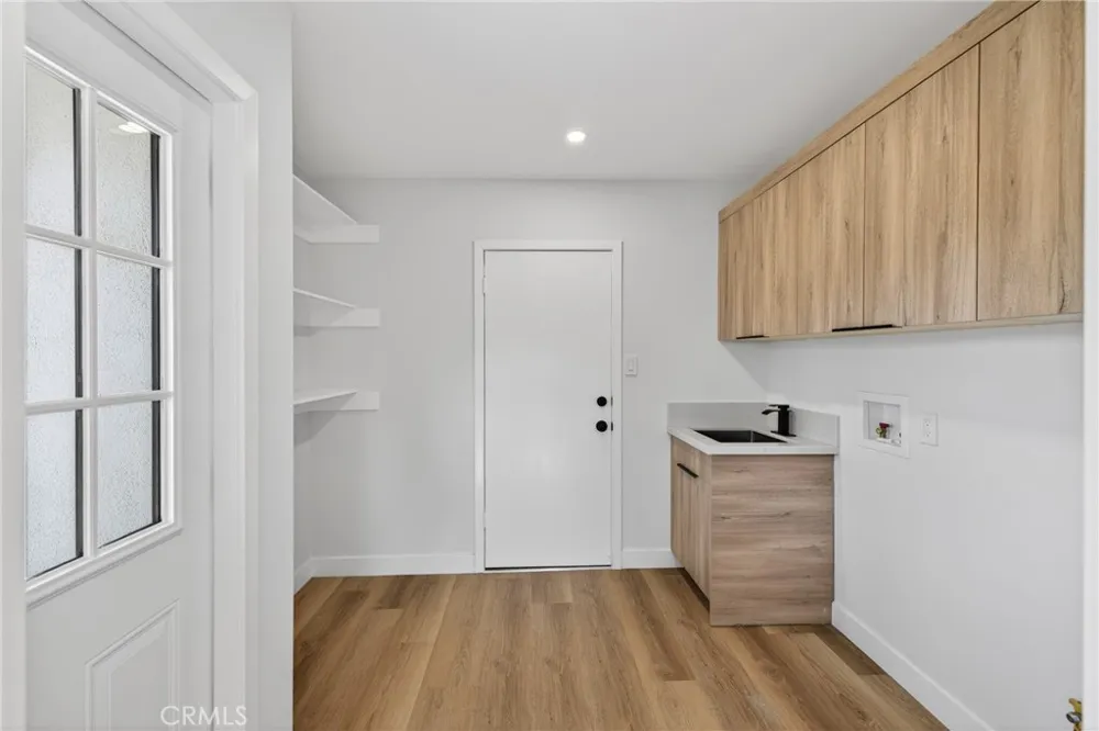 15529 Cornuta Bellflower, CA 90706