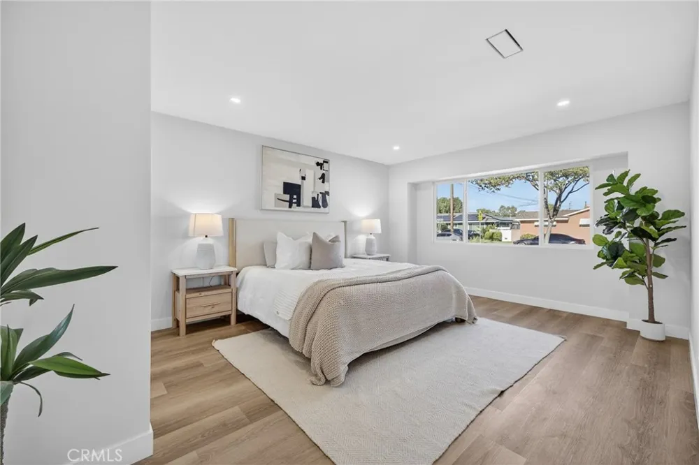 15529 Cornuta Bellflower, CA 90706