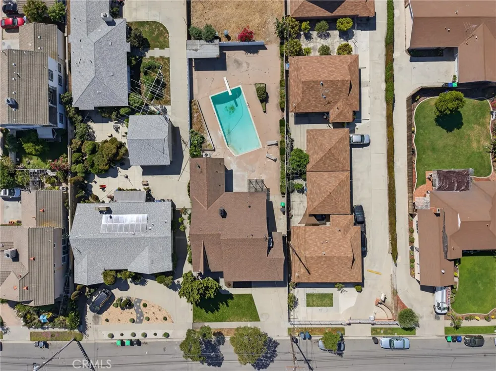 15529 Cornuta Bellflower, CA 90706