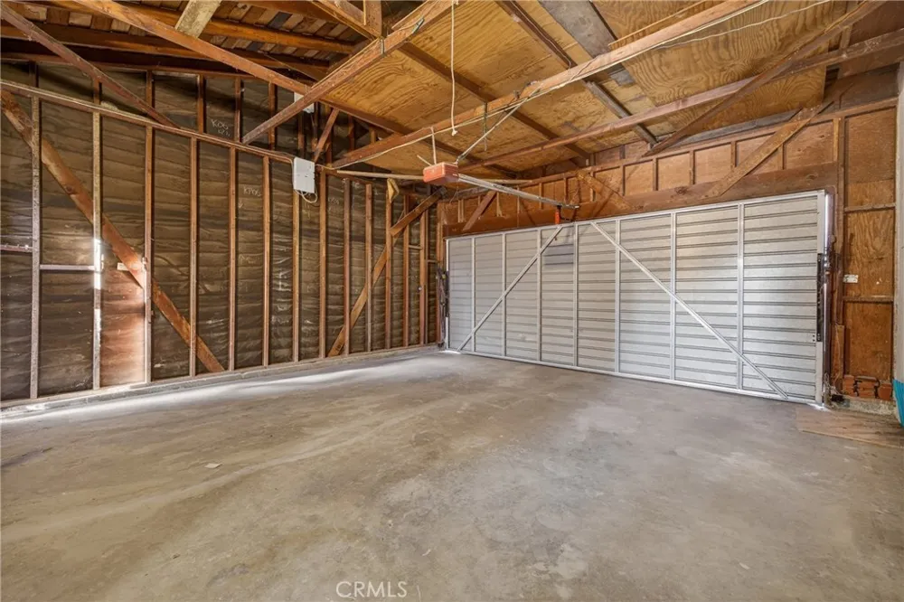 15529 Cornuta Bellflower, CA 90706