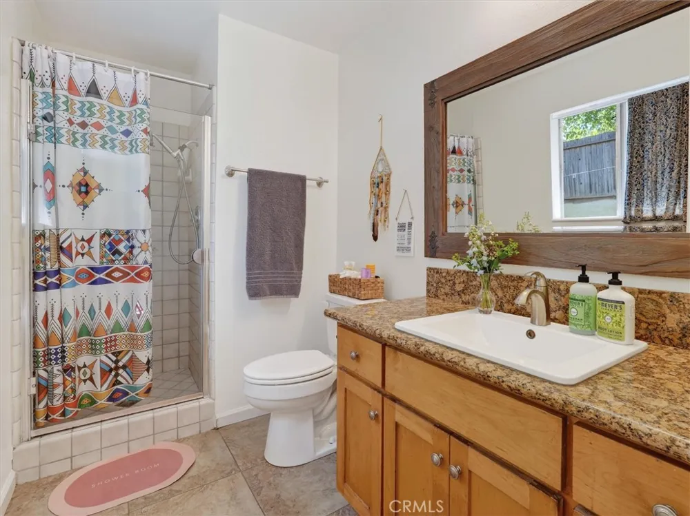 40885 Elliott Oakhurst, CA 93644