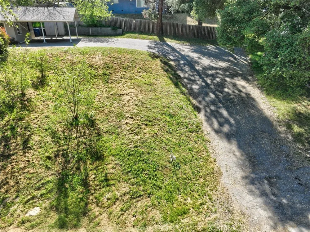 40885 Elliott Oakhurst, CA 93644