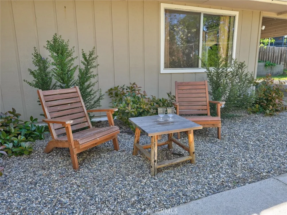 40885 Elliott Oakhurst, CA 93644