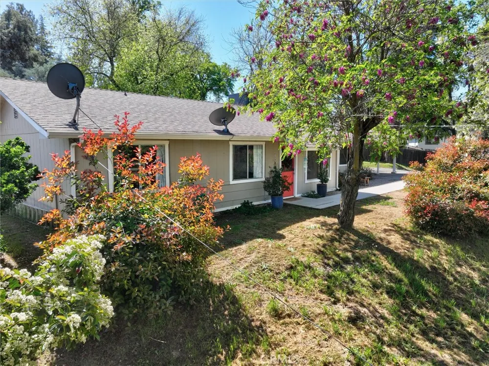 40885 Elliott Oakhurst, CA 93644
