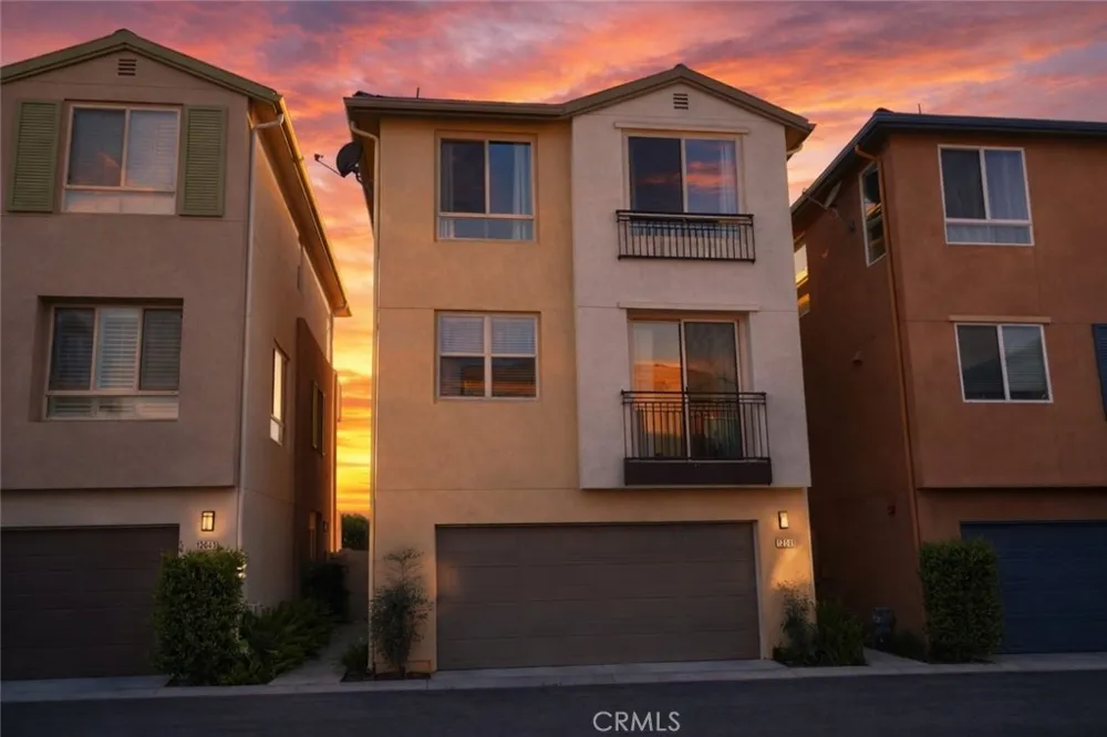 12041 Stanley Park Court Hawthorne, CA 90250
