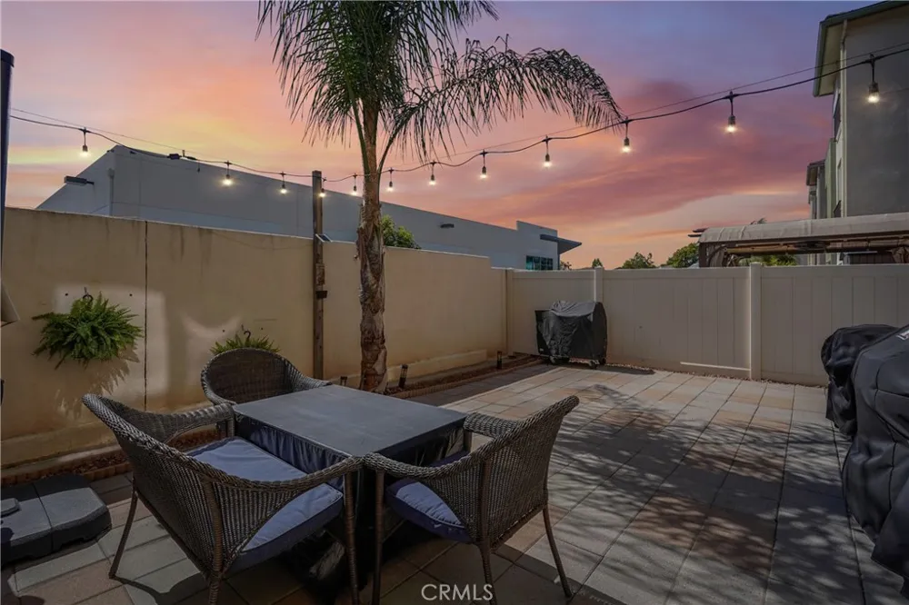 12041 Stanley Park Court Hawthorne, CA 90250