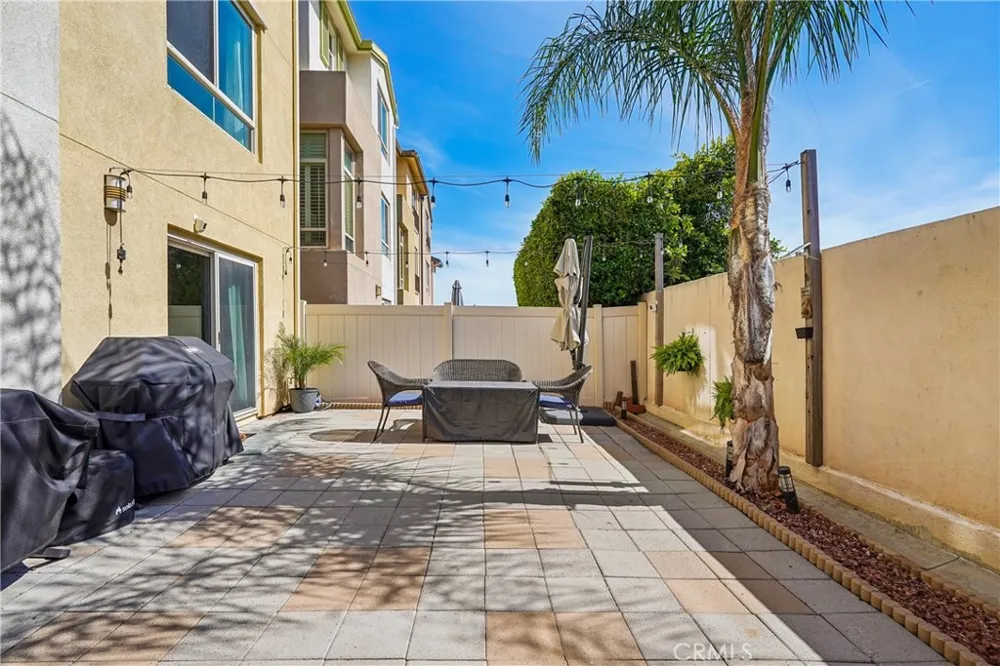 12041 Stanley Park Court Hawthorne, CA 90250