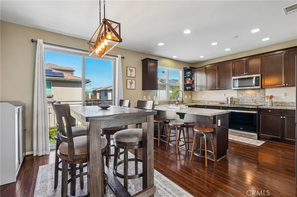 12041 Stanley Park Court Hawthorne, CA 90250