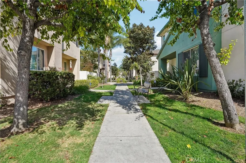 12041 Stanley Park Court Hawthorne, CA 90250