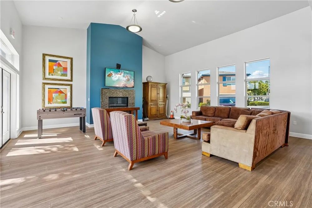 12041 Stanley Park Court Hawthorne, CA 90250