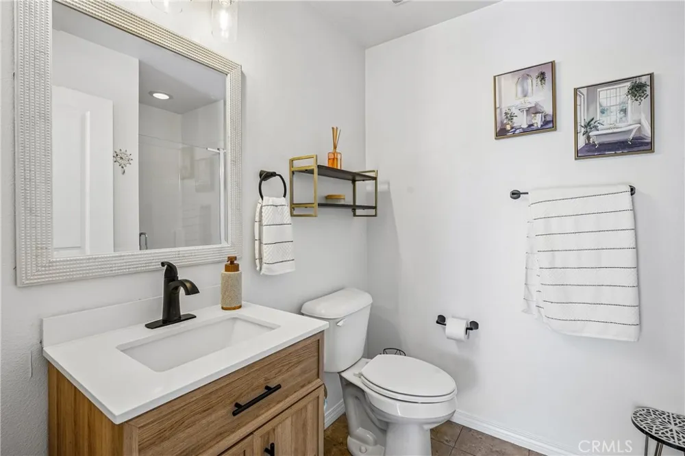 12041 Stanley Park Court Hawthorne, CA 90250