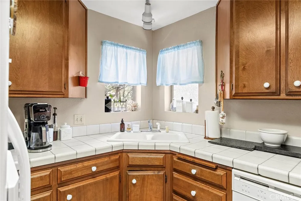 14243 Wycliff Way Magalia, CA 95954