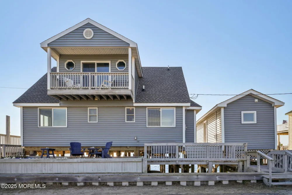 27 S Beach Drive Cape May Court House, NJ 08210