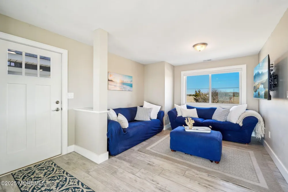 27 S Beach Drive Cape May Court House, NJ 08210