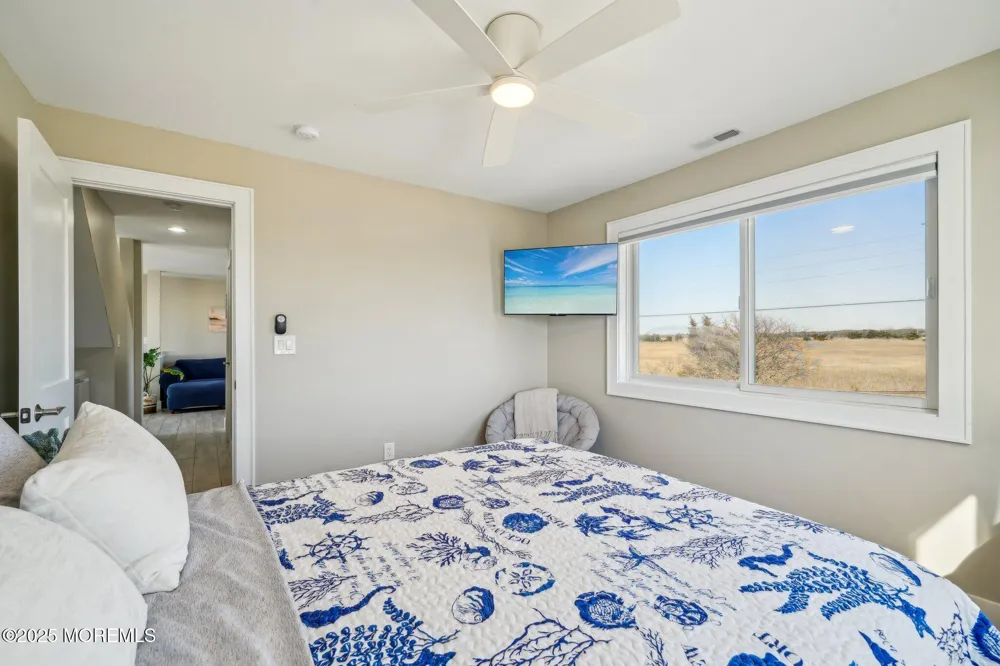 27 S Beach Drive Cape May Court House, NJ 08210