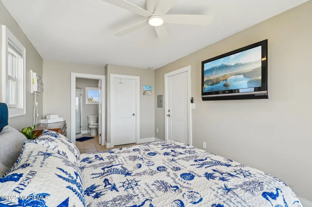 27 S Beach Drive Cape May Court House, NJ 08210