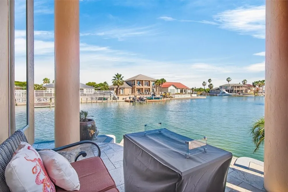 112 Sailfish Court Aransas Pass, TX 78336