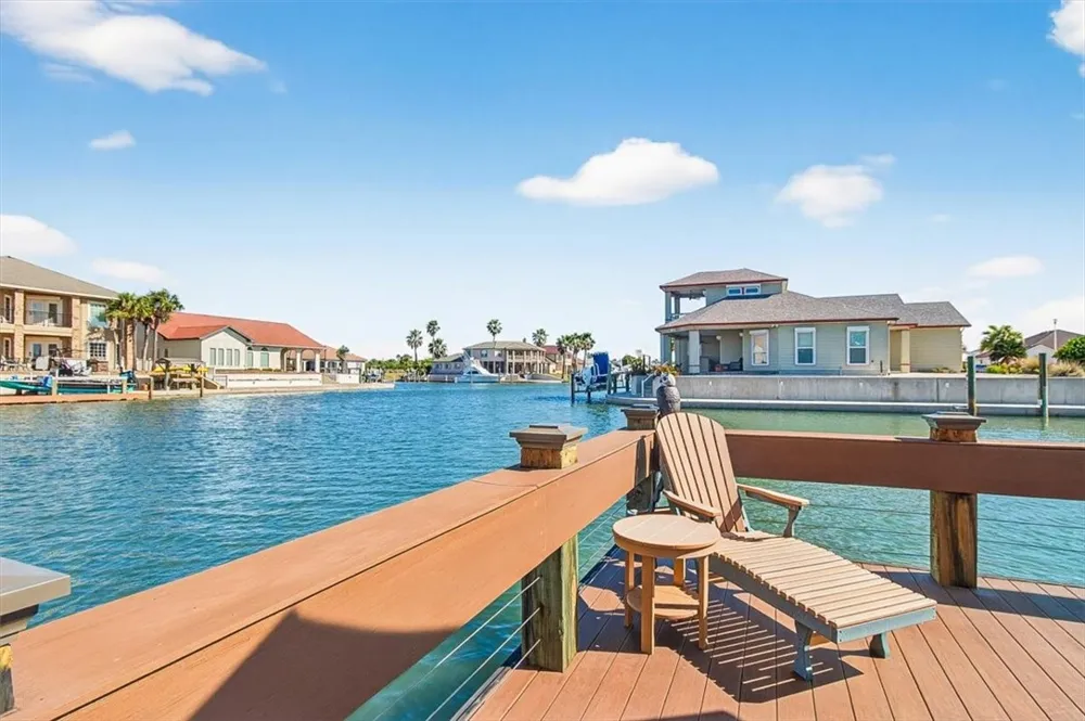 112 Sailfish Court Aransas Pass, TX 78336