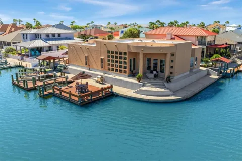 112 Sailfish Court