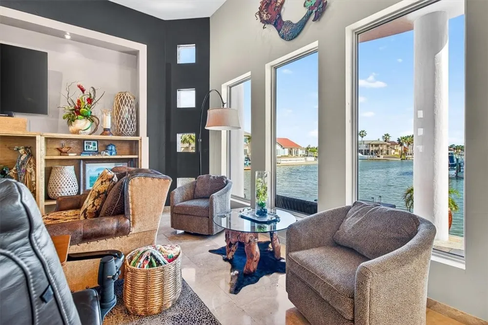 112 Sailfish Court Aransas Pass, TX 78336