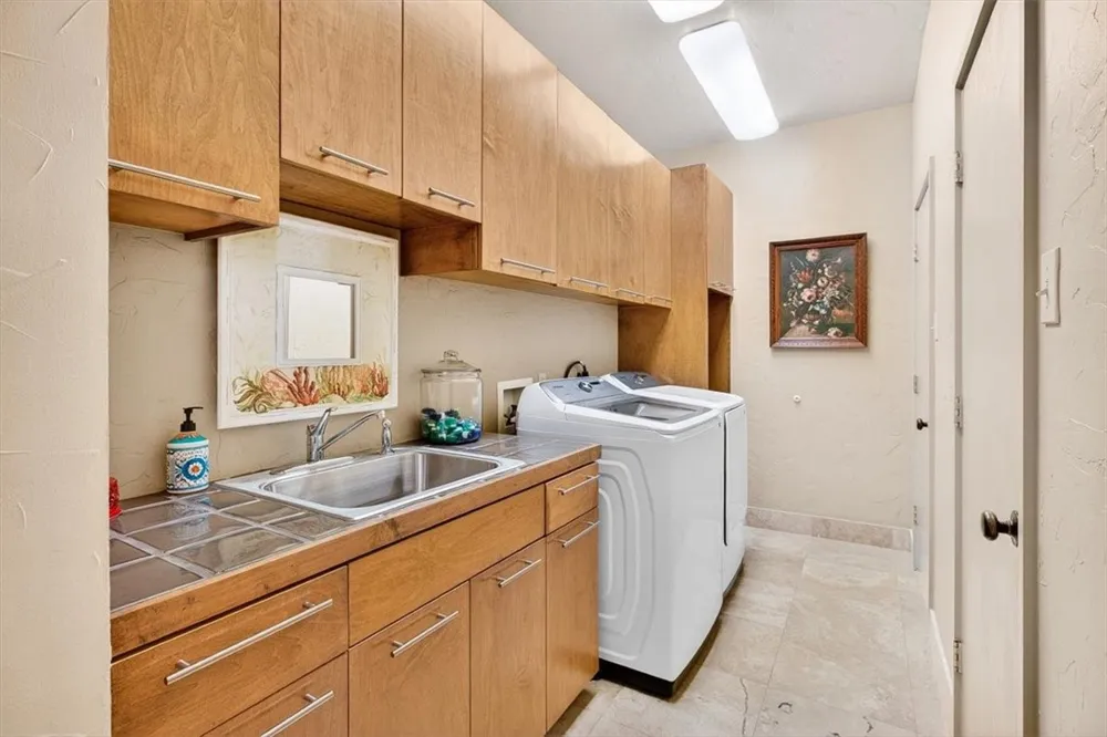 112 Sailfish Court Aransas Pass, TX 78336